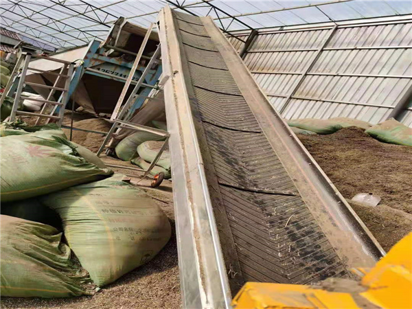 安陽(yáng)輕型皮帶輸送機(jī)廠家