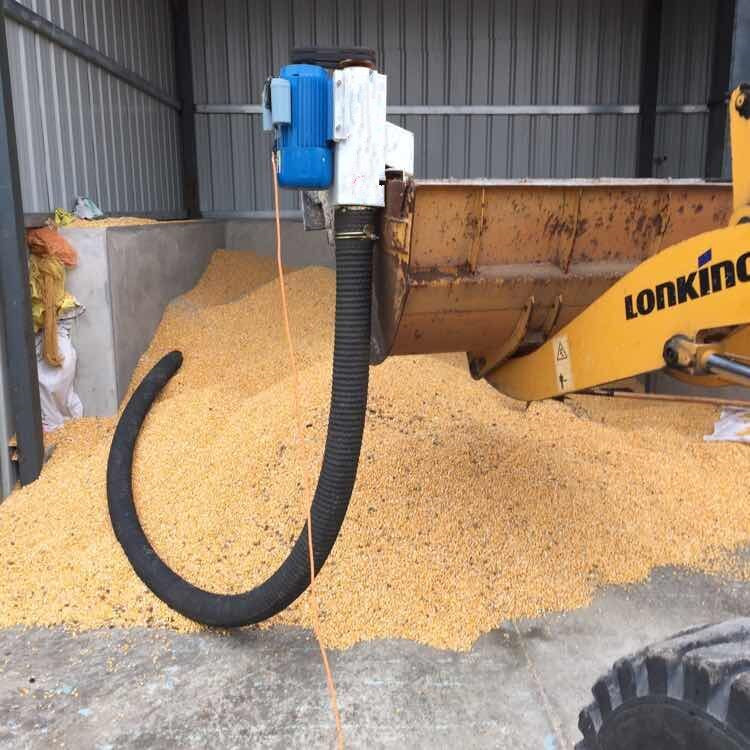 簡易糧庫進(jìn)倉糧食吸糧機